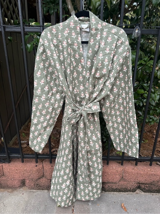 Threshold Other - Threshold Olive Green Floral Tie-Waist Robe Women’s Size L/XL